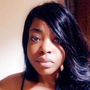 Meet your Posher, Candice